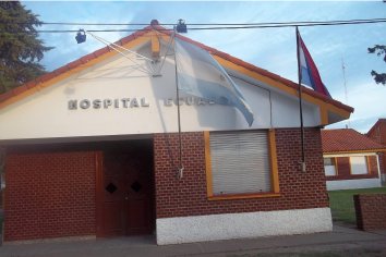 Denuncia por "maltrato" en el Hospital Ecuador de Alcaraz
