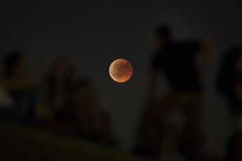 Cuándo y a qué hora ver el primer eclipse lunar de 2019