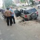 Una camioneta cayó a un pozo sin señalizar en Paraná