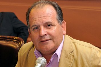 Ángel Vázquez : "Lo importante es que el gobernador ganó con más del 50% de los votos"