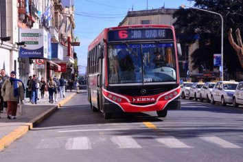 UTA analiza realizar medidas de fuerza por deuda de Buses Paraná