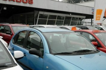 La venta de autos usados cayó un 10%