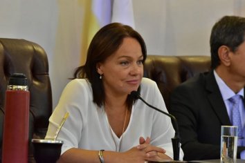 "Tenemos que trabajar colaborativamente para erradicar el narcotráfico y la corrupción"