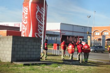 La embotelladora de Coca Cola pidió un procedimiento preventivo de crisis para una de sus plantas