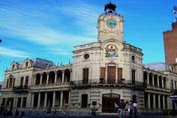 Le pedí por favor que nos devuelva nuestro trabajo