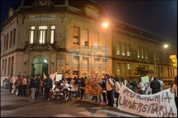 Facultades de la Uader firmaron un acuerdo para superar el conflicto por espacio