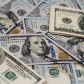 El dolar ya acaricia los 43 pesos