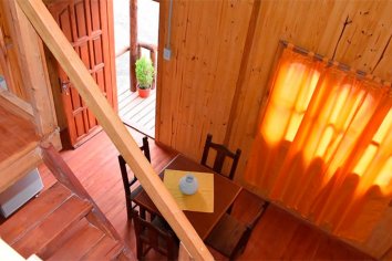Robaron una importante suma de dinero en una cabaña del Thompson
