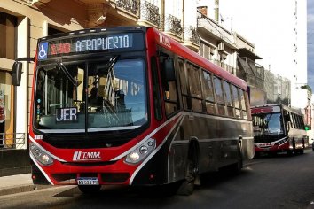 El Concejo Deliberante de Paraná trata el aumento del boleto de colectivo