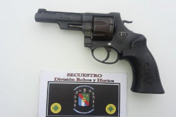Secuestraron un revolver en un allanamiento