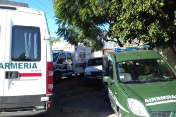 Fuerte operativo de Gendarmeria Nacional en Pasaje 351