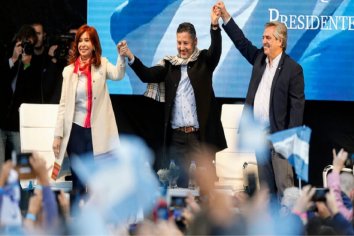 Alberto Fernández a la militancia: "Les pido que vayan a convencer a los argentinos que creyeron y los defraudaron"