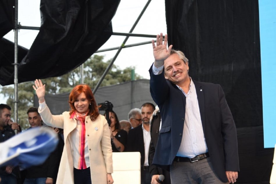Alberto y Cristina, la fórmula más votada en las PASO sacándole 8 puntos a Macri