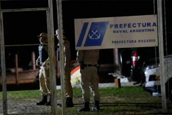 Practicaba deportes en el Río Paraná y lo hallaron muerto