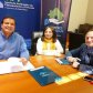 La provincia rubricó el contrato para la terminación de viviendas en El Pingo