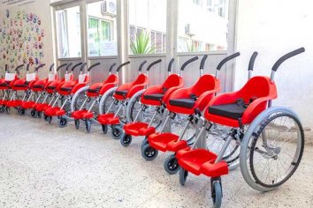 Garrahan donó 13 sillas de ruedas a la provincia