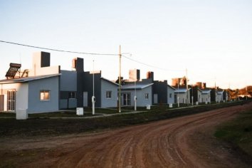 Culminó la construcción de 10 viviendas en San Gustavo con recursos provinciales