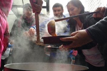 La UCA propuso destinar el 0,3% del PBI para "salir del hambre"