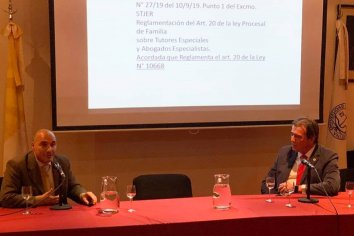 Castrillon expuso sobre el Protocolo de Buenas Prácticas para la Escucha de Niños, Niñas y Adolescentes