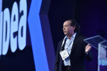 "Hay inflación porque se habla de pacto social"