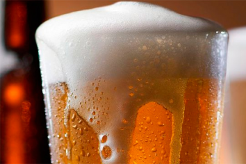 Prohibieron la venta de una cerveza, una marca de galletitas y otros productos