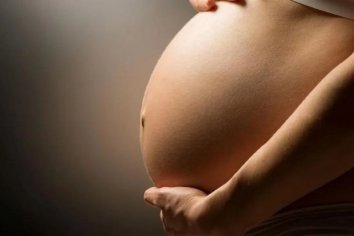 Senado tratará un proyecto que amplía las licencias por maternidad y paternidad