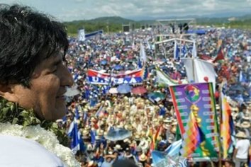 Los "delitos" de EVO, que la CIA y el Banco Mundial no le perdonan