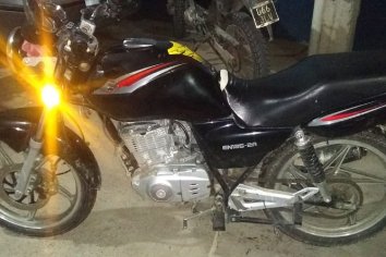 Circulaba en una moto con pedido de secuestro