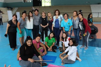 Estudiantes secundarios trabajaron sobre los derechos de los niños y adolescentes
