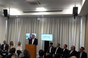 Bahl presentó su gabinete y cambios en la estructura municipal