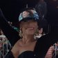 La echaron del corsódromo por ponerse un sombrero con la foto de Cristina