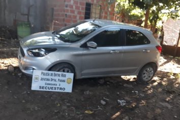 Hallaron un automóvil abandonado