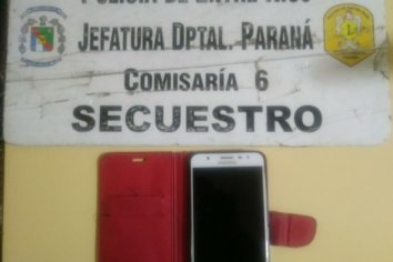 Un menor robó un celular y huyó