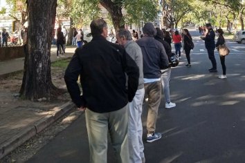 Los bancos abrirán sábado y domingo con atención exclusiva