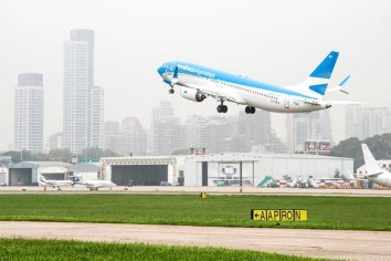 Aerolineas regresa a La Habana y Auckland
