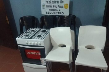 Sustrajeron elementos del CIC de Barrio Humito y los abandonaron en un baldío