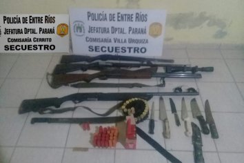 Villa Urquiza: Demoraron a varias personas por tenencia ilegal de armas
