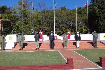 Bahl partició de la celebración del 210° Aniversario del Ejército Argentino