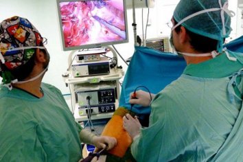 Realizaron una cirugía inédita en el hospital San Martín