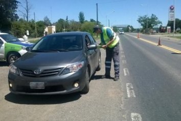 Endurecen los controles en localidades cercanas a Paraná