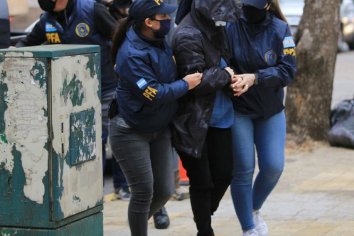 Espionaje ilegal: el juez Augé ordenó arrestos domiciliarios y excarcelaciones
