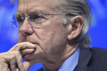 Con aval del FMI, el Gobierno apura acuerdos parciales por la deuda y anuncia medidas para reactivar