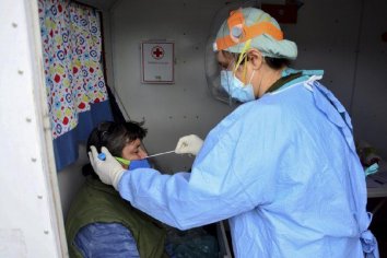 Nuevo récord de contagios en Argentina: Reportaron 134.439 casos en las últimas 24hs