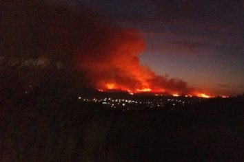 "El incendio está descontrolado, en La Falda" dijo Mehaudy