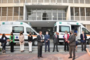 Fondo Solidario Judicial: se entregaron dos nuevas ambulancias