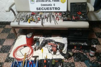 Recuperaron elementos que habían robado de la Escuela E.E.T N° 4
