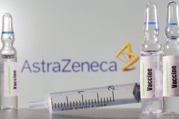 Arribaron 811 mil vacunas de AstraZeneca al país