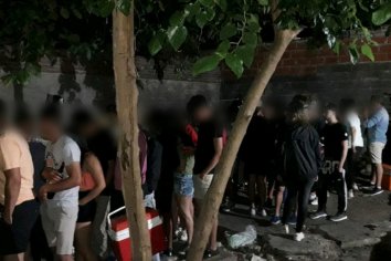 Bahl promulgó la ordenanza que sanciona la realización de fiestas clandestinas