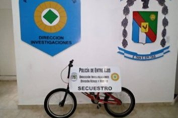 Recuperaron una bicicleta que habían sustraído del patio de una vivienda