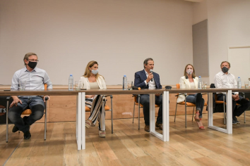 Bahl firmó la reglamentación del Distrito del Conocimiento